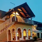 Διαμέρισμα Miranda Apartmanhaz *